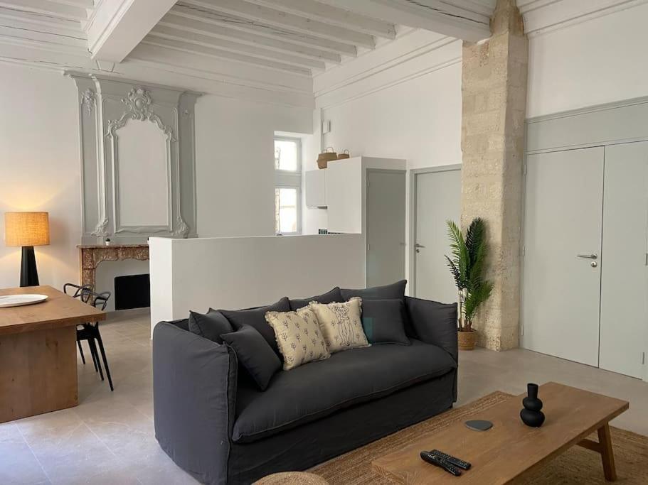 Appartement Avec Ventilateurs Proche Du Palais Des Papes Avignon Ngoại thất bức ảnh